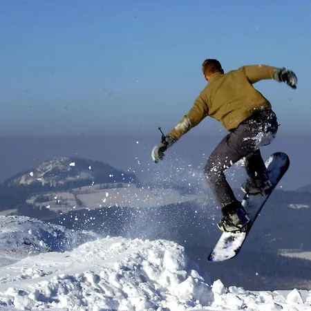 Elena * 波彭豪森